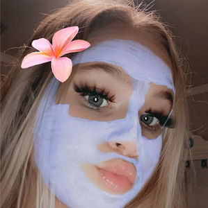 Meet your Posher, Saylor